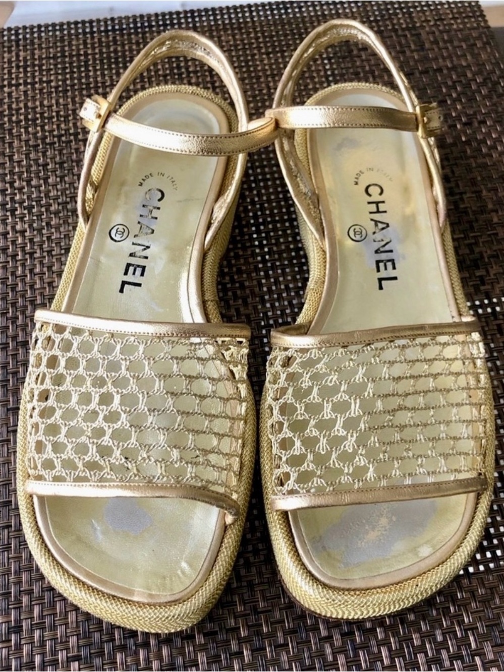 CHANEL Vintage Gold Fishnet Mesh Leather Platform Sandals | EU 38
